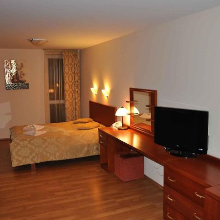 دودينتسي Hotel Pramen - Sivek Hotels المظهر الخارجي الصورة