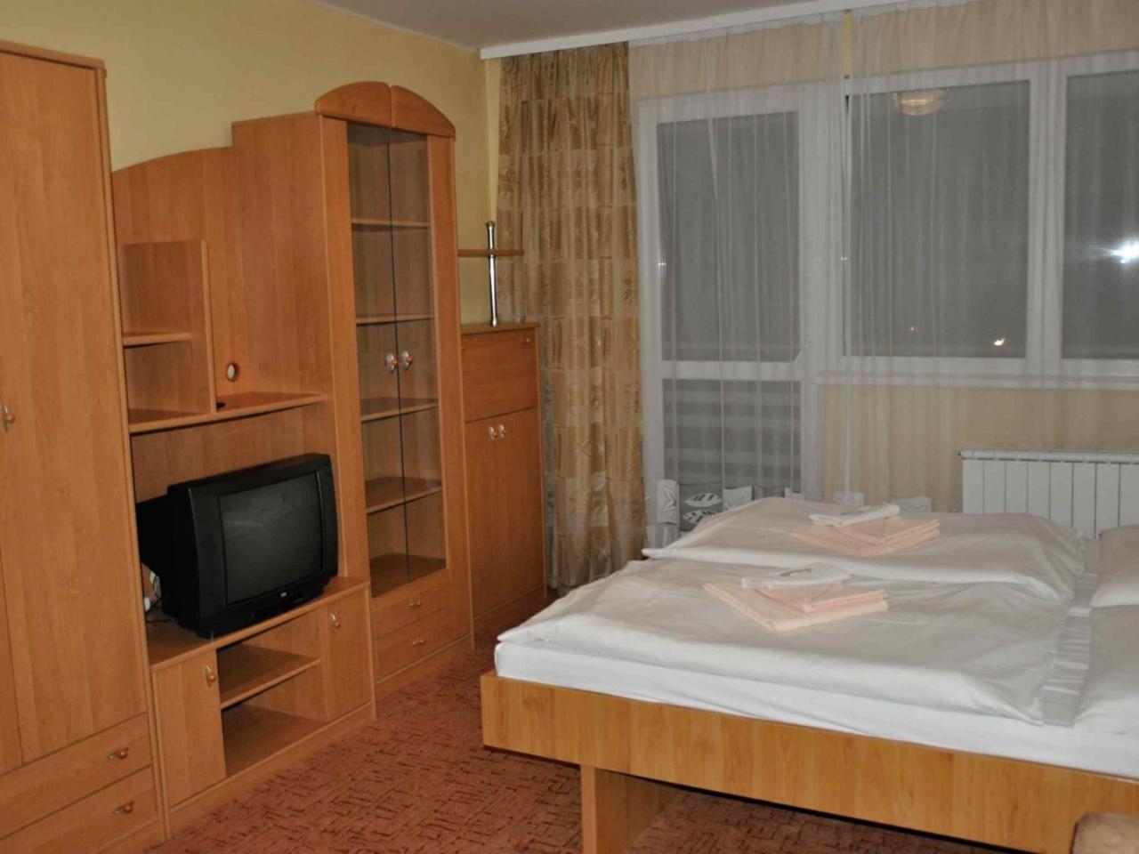 دودينتسي Hotel Pramen - Sivek Hotels المظهر الخارجي الصورة